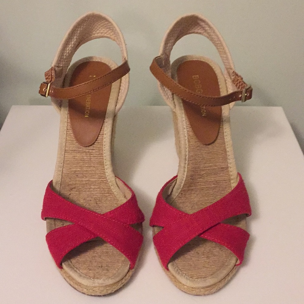 BCBG Wedge Heels 👠